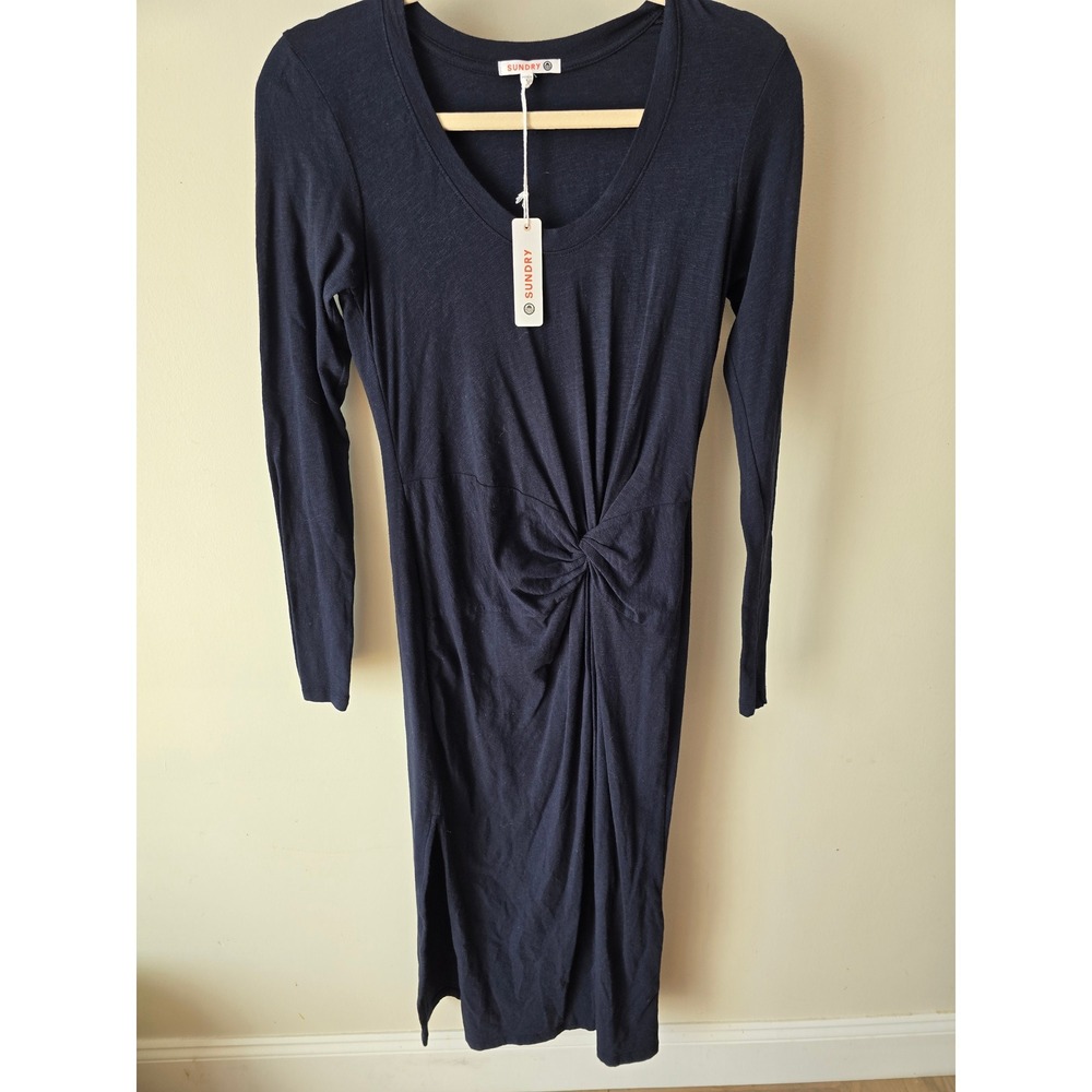 Sundry Dress‎ NWT Women's Size 1 Navy Twist Front Long Sleeve Midi